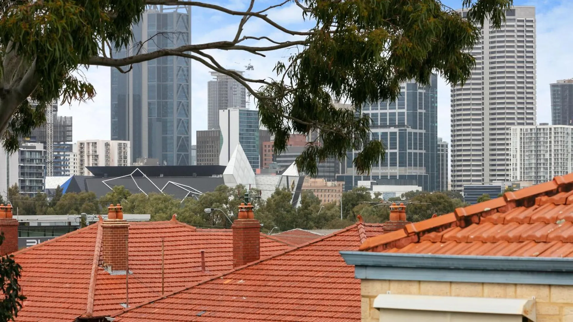 Malibu Apartments - Perth
